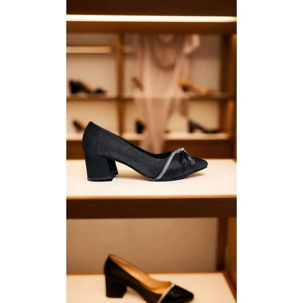 Kadın Topuklu Ayakkabı - Siyah Stiletto, Ofis Stilini Tamamlayan Klasik Model